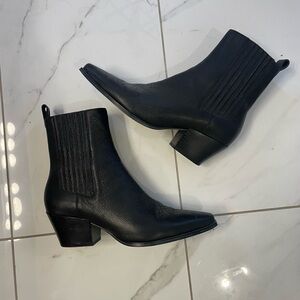 Sol Sana black boots